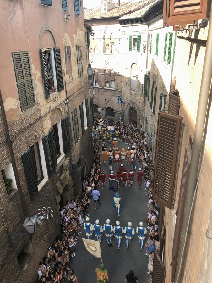 Bed and Breakfast 1550 Residenza D'Epoca Siena Exterior foto